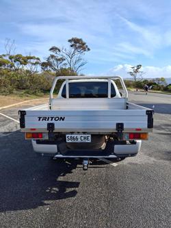 2021 Mitsubishi
Triton GLS
