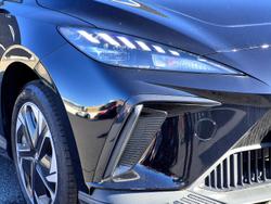 2024 MG MG4 Excite 51 MEH32 MY24 Black Pearl