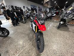 2025 BMW Motorrad 2025 BMW 310CC G 310 GS DUAL SPORTS Racing red. (11-07)