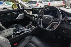 2018 LDV
D90 Deluxe