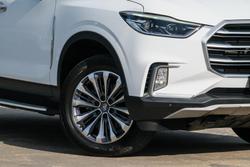 2018 LDV
D90 Deluxe