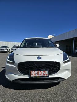 2025 Suzuki Swift Hybrid UZ Pure White
