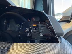 2025 Volkswagen Golf 110TSI R-Line