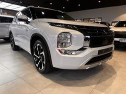 2024 Mitsubishi Outlander PHEV Exceed