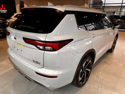 2024 Mitsubishi Outlander PHEV Exceed