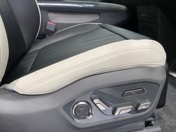 2025 Kia
                EV9 GT-Line