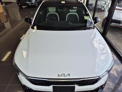 2024 Kia K4 GT-Line