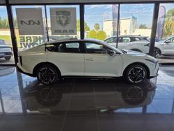 2024 Kia K4 GT-Line