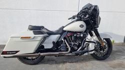 2020 Harley-davidson FLHXSE CVO STREET GLIDE Sand Dune