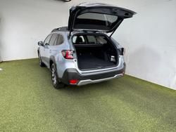 2025 Subaru
Outback AWD Premium Special Edition