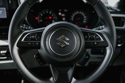 2024 Suzuki Swift Hybrid Plus