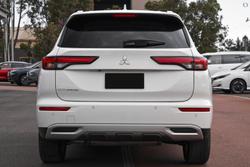 2024 Mitsubishi Outlander LS ZM MY24 White Diamond