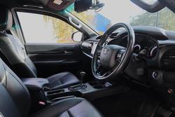 2019 Toyota
Hilux Rogue