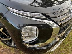 2024 Mitsubishi Outlander PHEV Exceed Tourer ZM MY24 AWD Black Diamond with Sterling Silver Roof