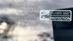 2025 Mercedes-Benz
GLC-Class GLC300
