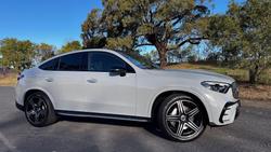 2025 Mercedes-Benz
GLC-Class GLC300