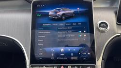 2025 Mercedes-Benz
GLC-Class GLC300