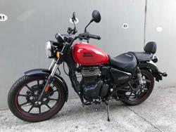 2022 Royal Enfield
Meteor 350 Fireball