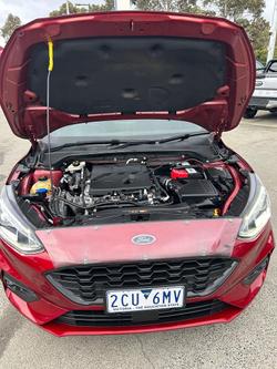 2020 Ford
Focus ST-Line