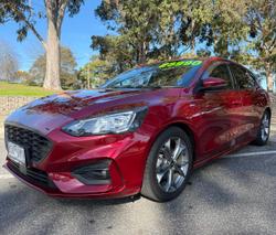 2020 Ford
Focus ST-Line
