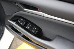 2025 Mazda
3 G20 Pure