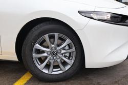 2025 Mazda
3 G20 Pure