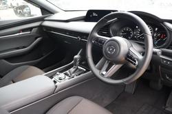 2025 Mazda
3 G20 Pure