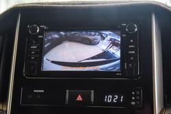 2019 Toyota Landcruiser GXL VDJ200R 4X4 Dual Range Glacier White