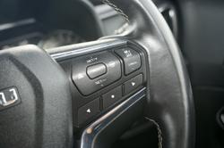 2023 Isuzu
MU-X LS-T