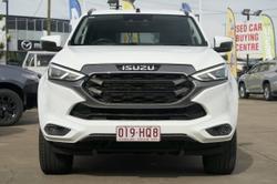 2023 Isuzu
                MU-X LS-T