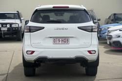 2023 Isuzu
                MU-X LS-T