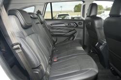 2023 Isuzu
                MU-X LS-T