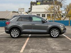 2025 Volkswagen T-Roc 110TSI Style