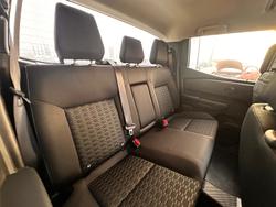 2025 Mitsubishi
Triton GLX+