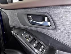 2024 Nissan
X-TRAIL ST