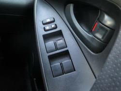2011 Toyota
RAV4 CV