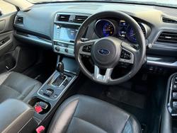 2017 Subaru
                Outback 2.5i Premium