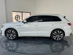 2020 Volkswagen Touareg V8 TDI R-Line CR MY21 Four Wheel Drive Pure White