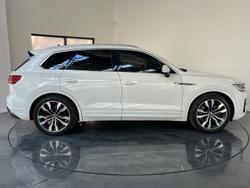 2020 Volkswagen Touareg V8 TDI R-Line CR MY21 Four Wheel Drive Pure White