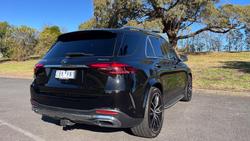 2024 Mercedes-Benz
                GLE-Class GLE300 d