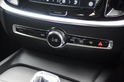 2024 Volvo V60 Cross Country Ultra B5 Bright