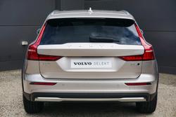 2024 Volvo V60 Cross Country Ultra B5 Bright