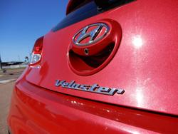 2014 Hyundai Veloster SR Turbo FS3 Veloster Red