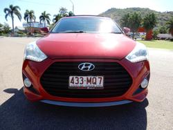2014 Hyundai Veloster SR Turbo FS3 Veloster Red