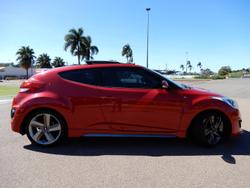 2014 Hyundai Veloster SR Turbo FS3 Veloster Red