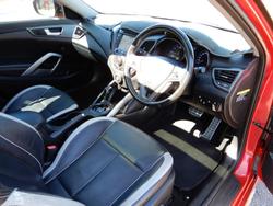 2014 Hyundai Veloster SR Turbo FS3 Veloster Red