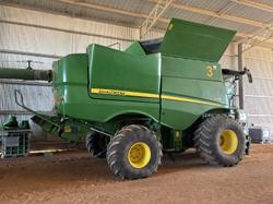 2019 John Deere S790