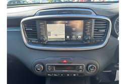 2019 Kia
                Sorento Si