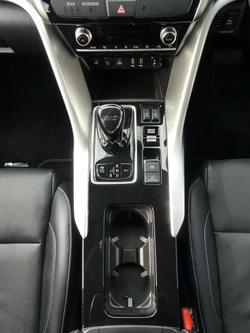 2024 Mitsubishi
Eclipse Cross PHEV Exceed