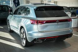 2025 Volkswagen
                Touareg 210TDI R-Line